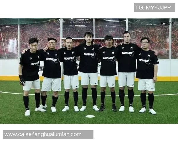 足球明星转行后的新生活揭秘与职业选择的多样性分析